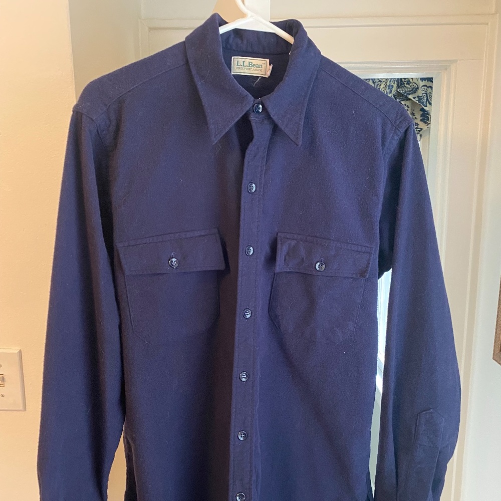 LL Bean Mens Button Up Chamois Shirt Navy Sized 16 (Med/Large)